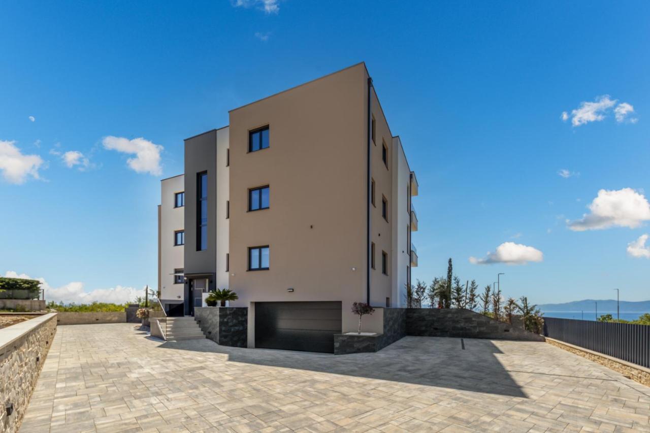 Villa Ameli Apartment With Swimming Pool Rijeka Exteriör bild