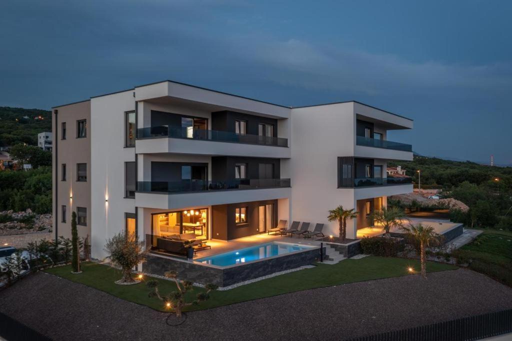 Villa Ameli Apartment With Swimming Pool Rijeka Exteriör bild